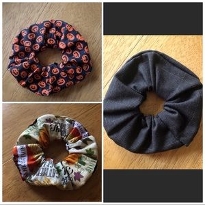 🎃Set of Autumnal Holiday Scrunchies🥧(Handmade)